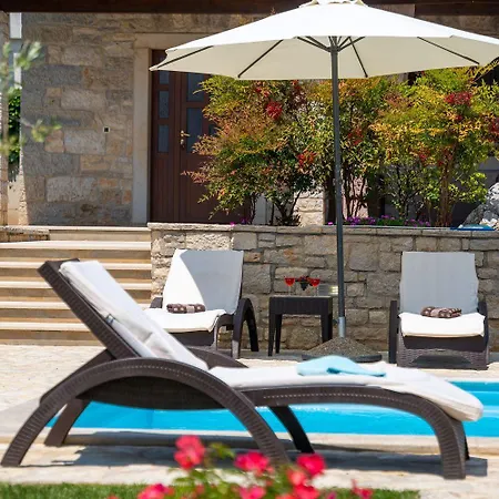 Casa de Férias Faszinierende Mit 4 Bikes, Privatpool, Panoramablick, Bbq-bereich, Waschmaschine